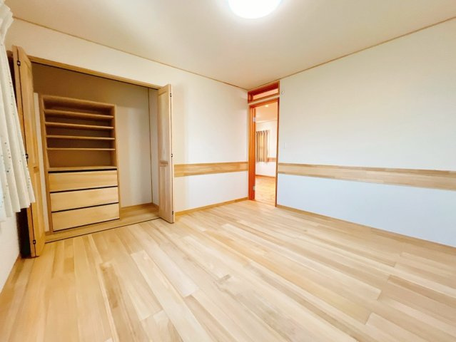 【洋室】 | 藤岡市藤岡　中古住宅