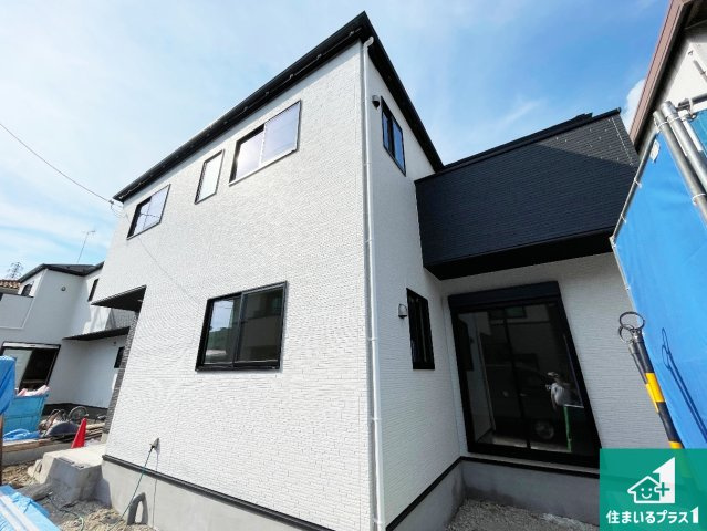 守山市吉身　第1期　新築一戸建ての外観|周辺は落ち着いた街並みの住宅地！子育てがしやすい住環境です！まだ未完成ですが、現地でしかわからない事もございます。是非一度ご覧ください。