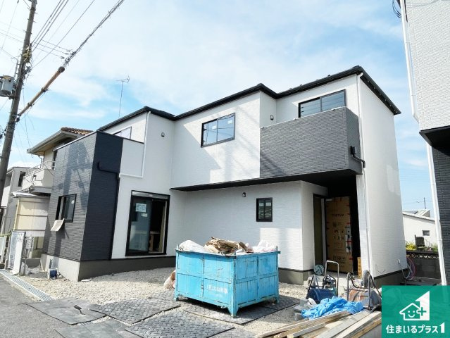 守山市吉身　第1期　新築一戸建ての外観|周辺は落ち着いた街並みの住宅地！子育てがしやすい住環境です！まだ未完成ですが、現地でしかわからない事もございます。是非一度ご覧ください。