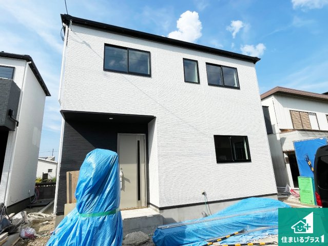 守山市吉身　第1期　新築一戸建ての外観|周辺は落ち着いた街並みの住宅地！子育てがしやすい住環境です！まだ未完成ですが、現地でしかわからない事もございます。是非一度ご覧ください。