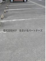 プレシャスコートの駐車場|駐車スペースもあります