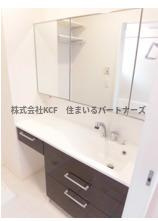 オリカンの洗面所|ゆったりとスペースのある洗面所