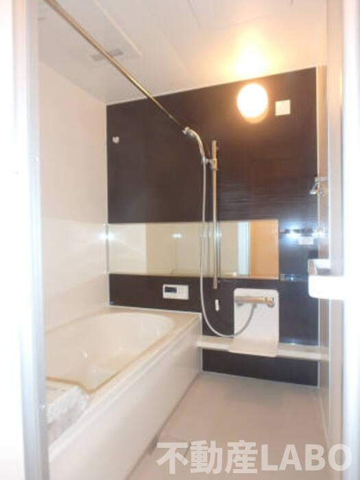 パークハイムの浴室