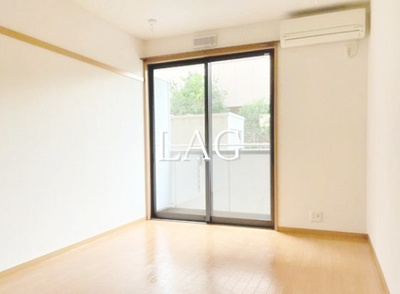 【居間・リビング】 | パン・ボヌール | 洋室のお部屋です。