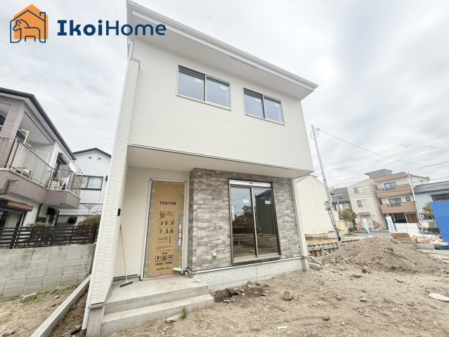 明石市日富美町1期　全7棟4号棟　新築戸建の前面道路含む現地写真|【ホームページに現地動画掲載中】●年中無休：当日予約可●外観お洒落な充実設備の4LDKが完成予定！