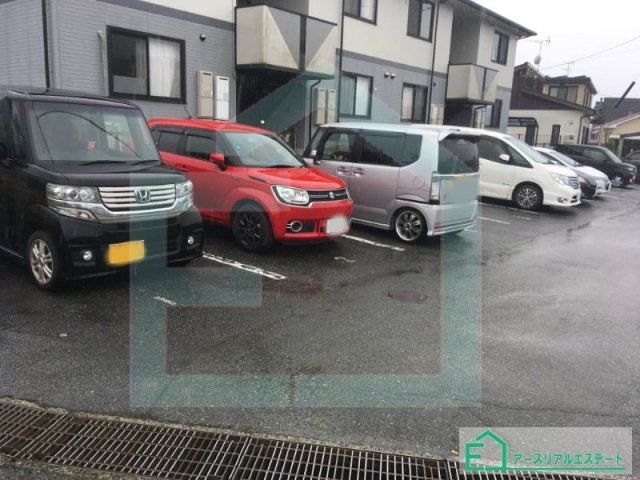 ペイサージュドミールの駐車場