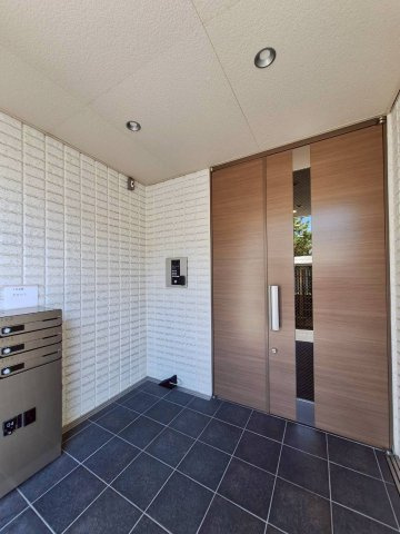 メゾンドソレイユのロビー|★エントランス★