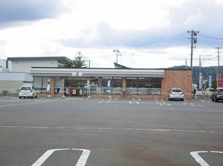 【周辺】 | ラ・フルールＢ | セブンイレブンまで700m