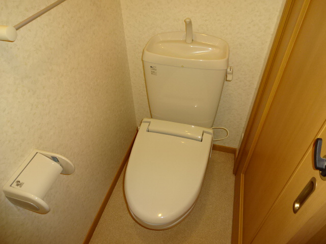 神崎郡福崎町福田のハイツのトイレ