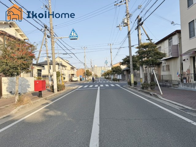 明石市日富美町1期　全7棟5号棟　新築戸建の前面道路含む現地写真|【ホームページに現地動画掲載中】●年中無休：当日予約可●前道路南側歩道もあり広く約14.8ｍ！