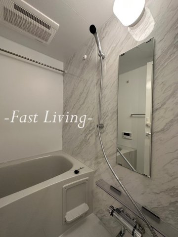 若葉ビューアパートメントの浴室