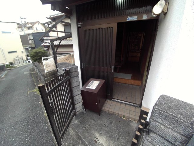 【その他】 | 春の丘とキンモクセイ