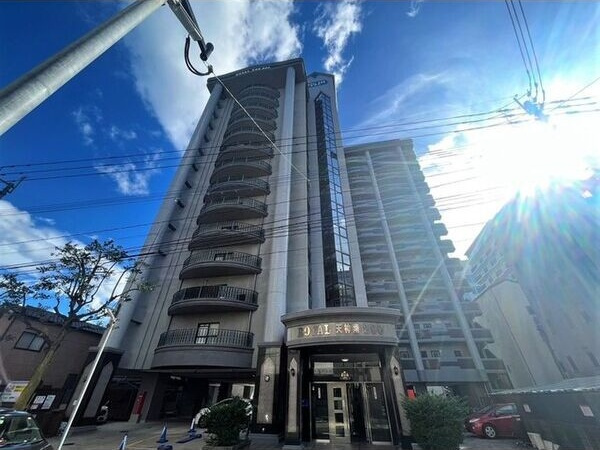 福岡市中央区清川２丁目の賃貸マンションのロビー