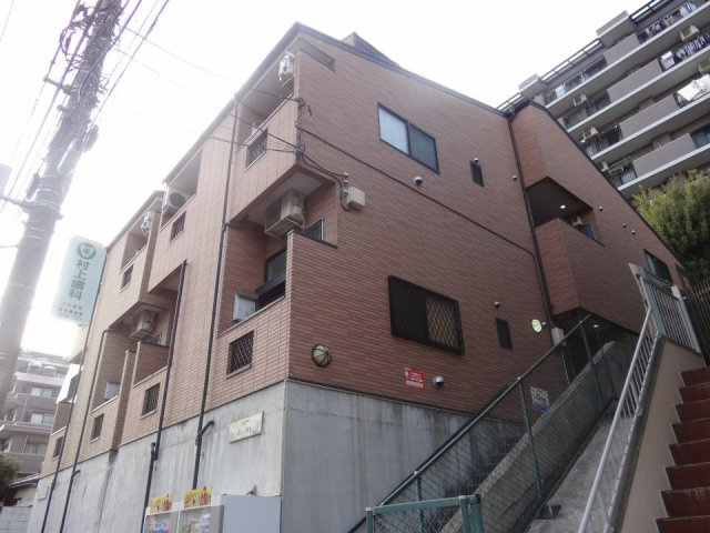 コーポ・フローラのエントランス|エントランス☆