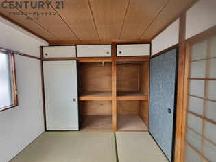 ネクステージ塚口本町の収納