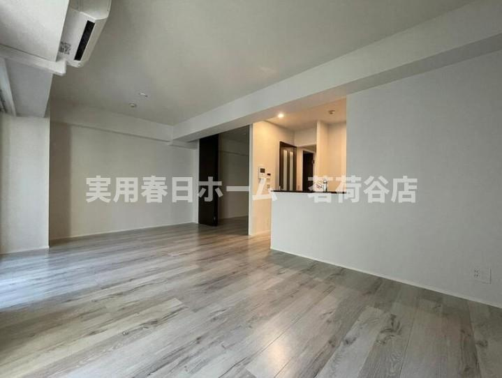 【居間・リビング】