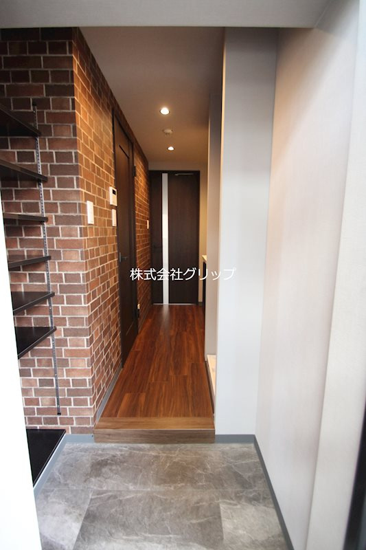 ピュアシティ横浜Ⅲの玄関