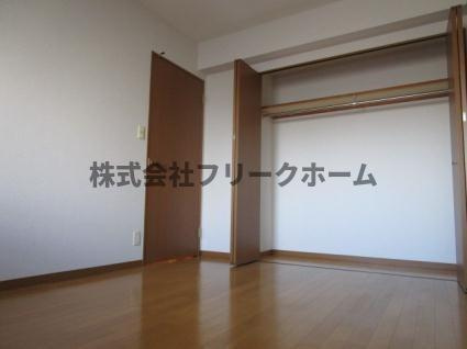 武蔵野市緑町１丁目の賃貸マンションの収納