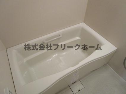 武蔵野市緑町１丁目の賃貸マンションの浴室