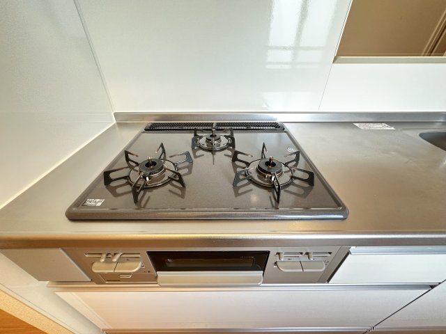 ウィルハイツ福井の居間・リビング