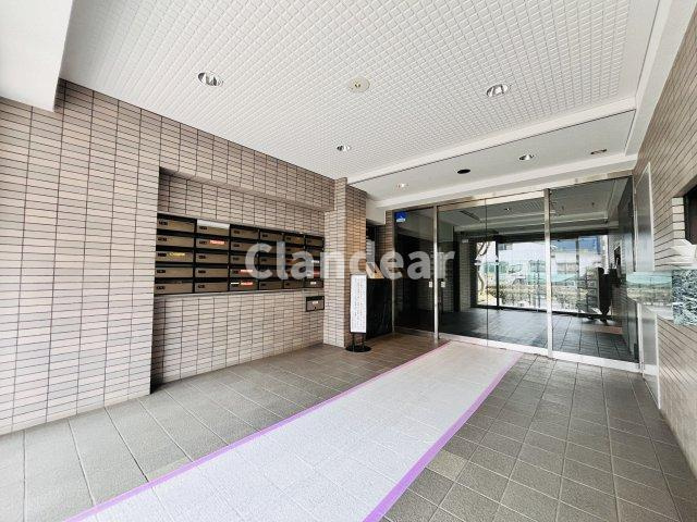 モリス綾瀬のロビー|ドキドキの新生活も、安心してスタート。ぴったりの住まいを見つけませんか？クランディアが一緒に住まい選びをサポートします‼　まずは、お気軽にお問合せください　＃クランディア