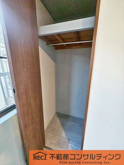 西宮市甲子園網引町　中古戸建の収納