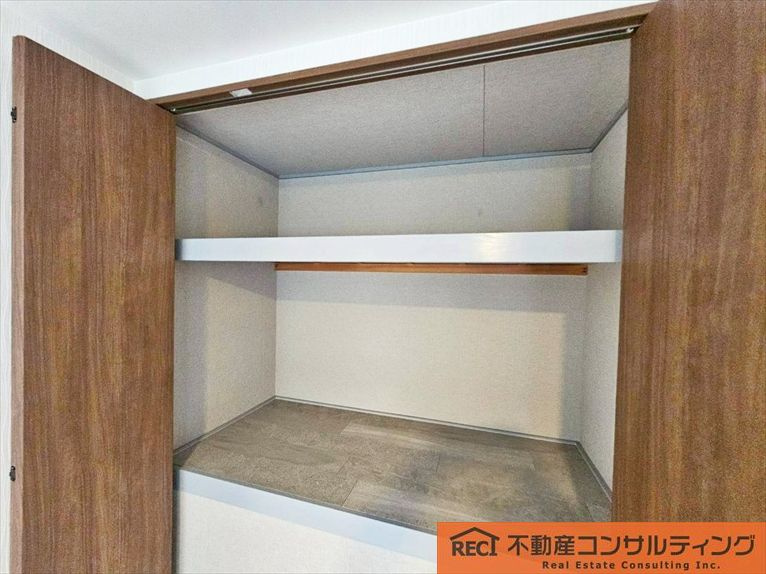 西宮市甲子園網引町　中古戸建の収納