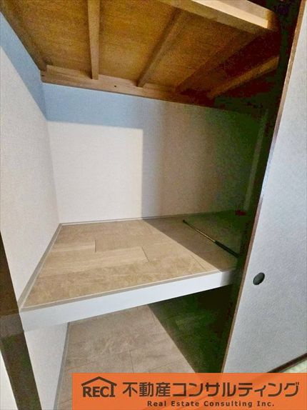 西宮市甲子園網引町　中古戸建の収納