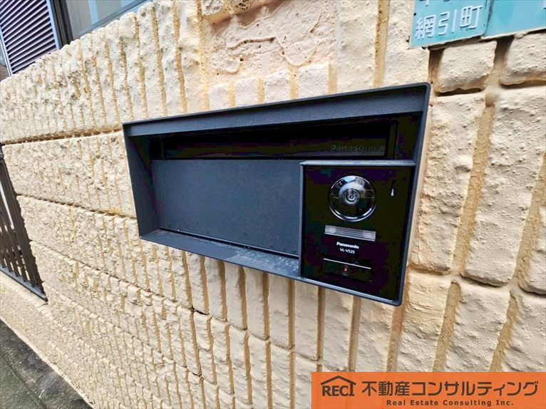 西宮市甲子園網引町　中古戸建の防犯設備