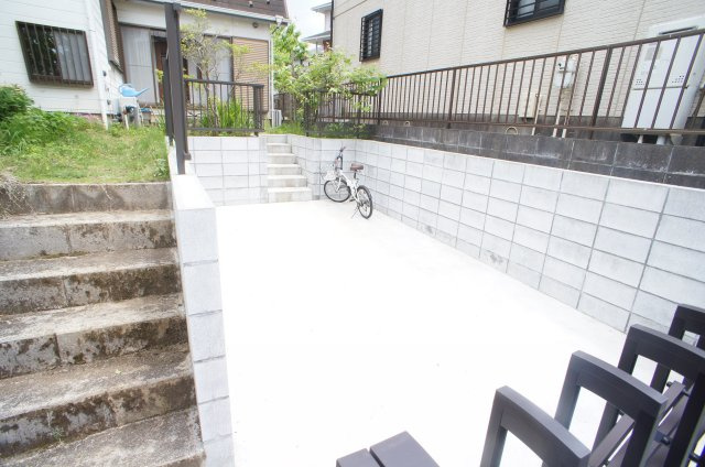 誉田グリーンヒル貸家の駐車場