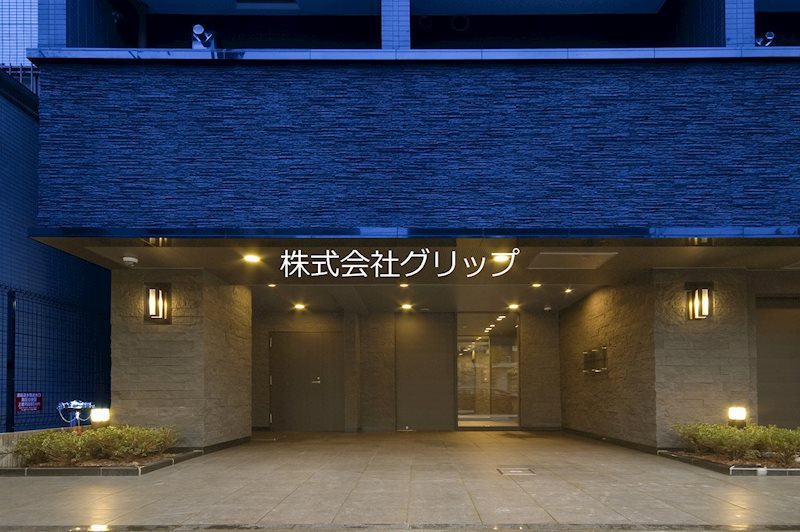 Le'a横濱ミッドスクエアのエントランス