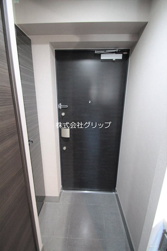 Le'a横濱ミッドスクエアの玄関