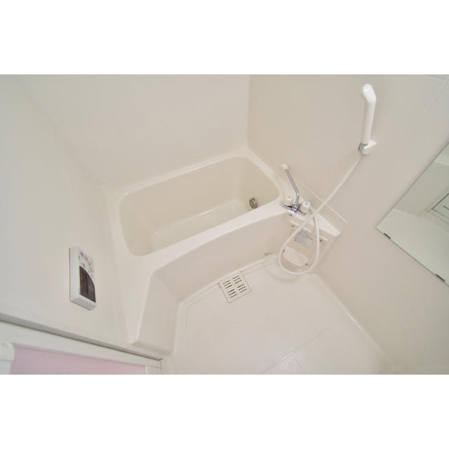 アムールポパイの浴室|ゆったり過ごせるお風呂です