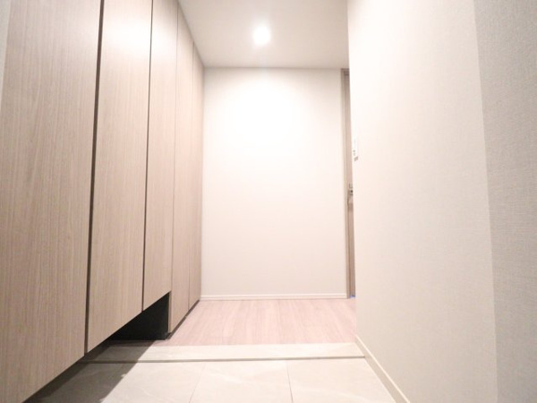 【玄関】
