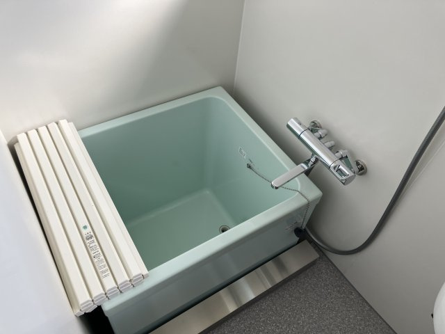 大村町字於泥11番1貸家群の浴室