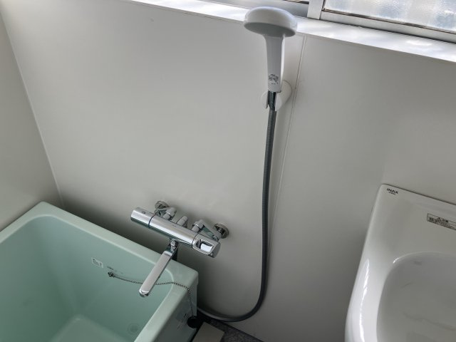 大村町字於泥11番1貸家群の浴室