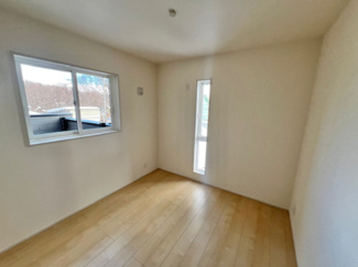 【洋室】 | 滝沢市巣子　第2 | 柱にはJAS規格の国産材を使用