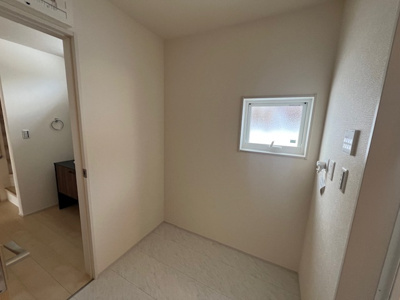 【ランドリースペース】 | 滝沢市巣子　第2