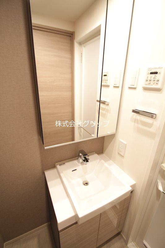 Laule'a Yokohamaの独立洗面台