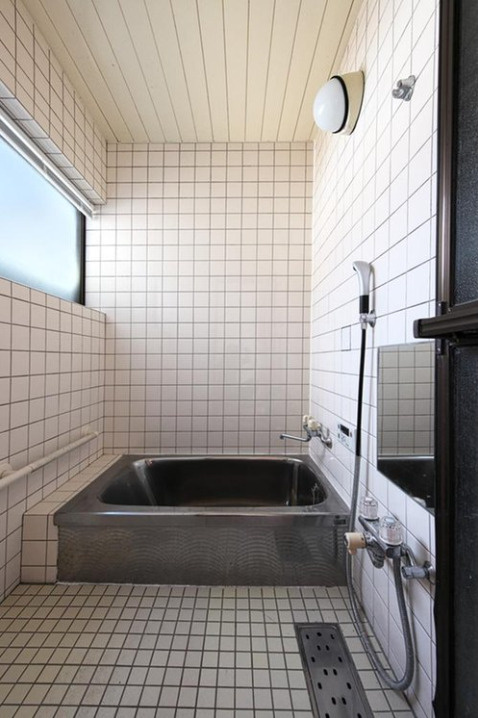 西賀茂北川上町の浴室