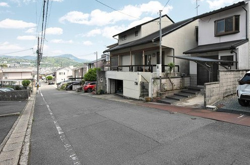 西賀茂北川上町の前面道路含む現地写真