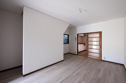 西賀茂北川上町の居間・リビング