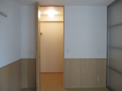 【収納】 | サンシャイン Ⅱ | ウォークインクローゼット