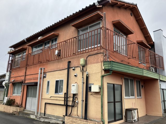 新宿倉庫の外観