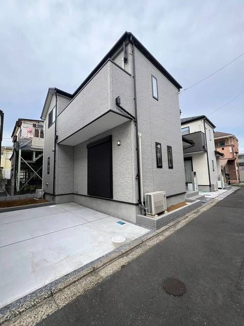 Ｓｕｍａｉ－ｔｏ市川市本北方０１