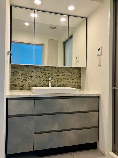 【独立洗面台】