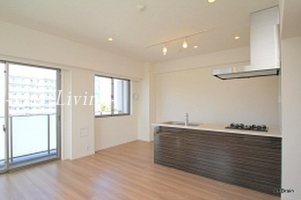 アーベイン早稲田の居間・リビング