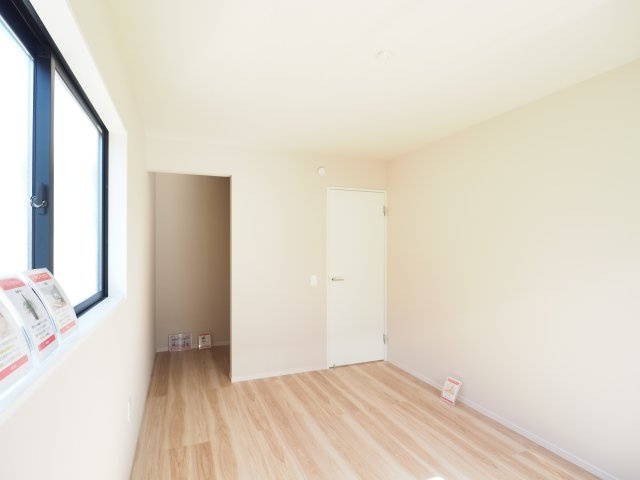 【洋室】 | LIGARE　吉倉１期　