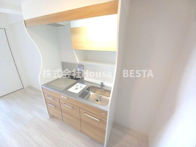 セレニテ元町アリエのキッチン