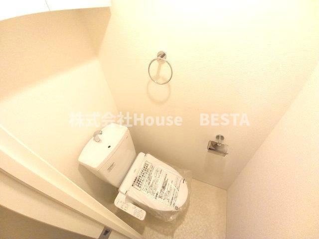 セレニテ元町アリエのトイレ